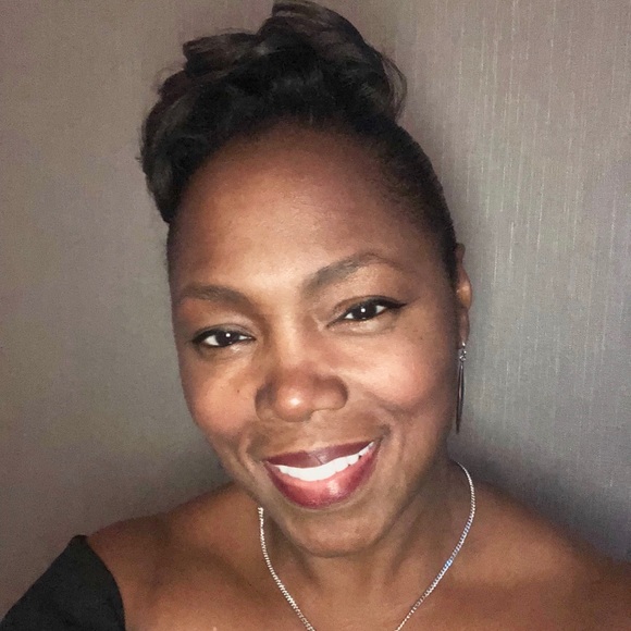 Meet your Posher, Pat - Picture 1 of 1